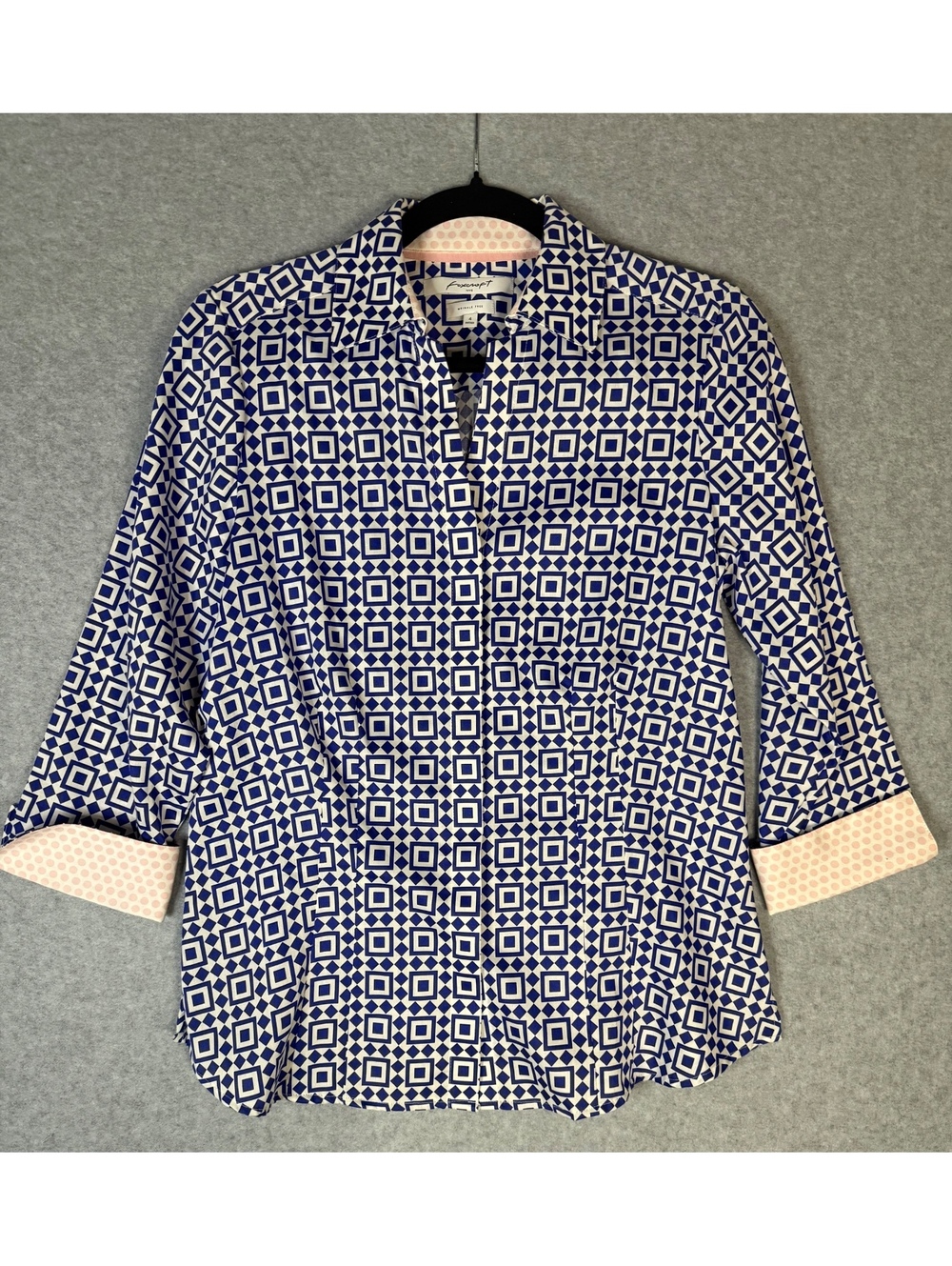Foxcroft Geometric Non Iron 3/4 Sleeve Button Up Shirt Size 4